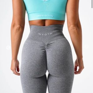 NVGTN Grey scrunch seamless leggings